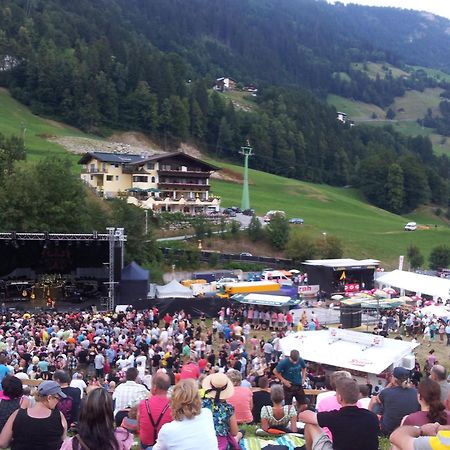 Appartementhaus Zillertal Finkenberg Extérieur photo