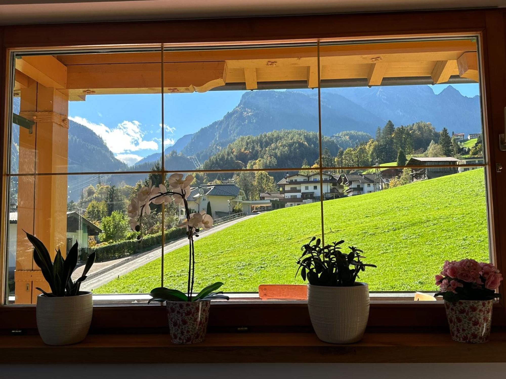 Appartementhaus Zillertal Finkenberg Extérieur photo
